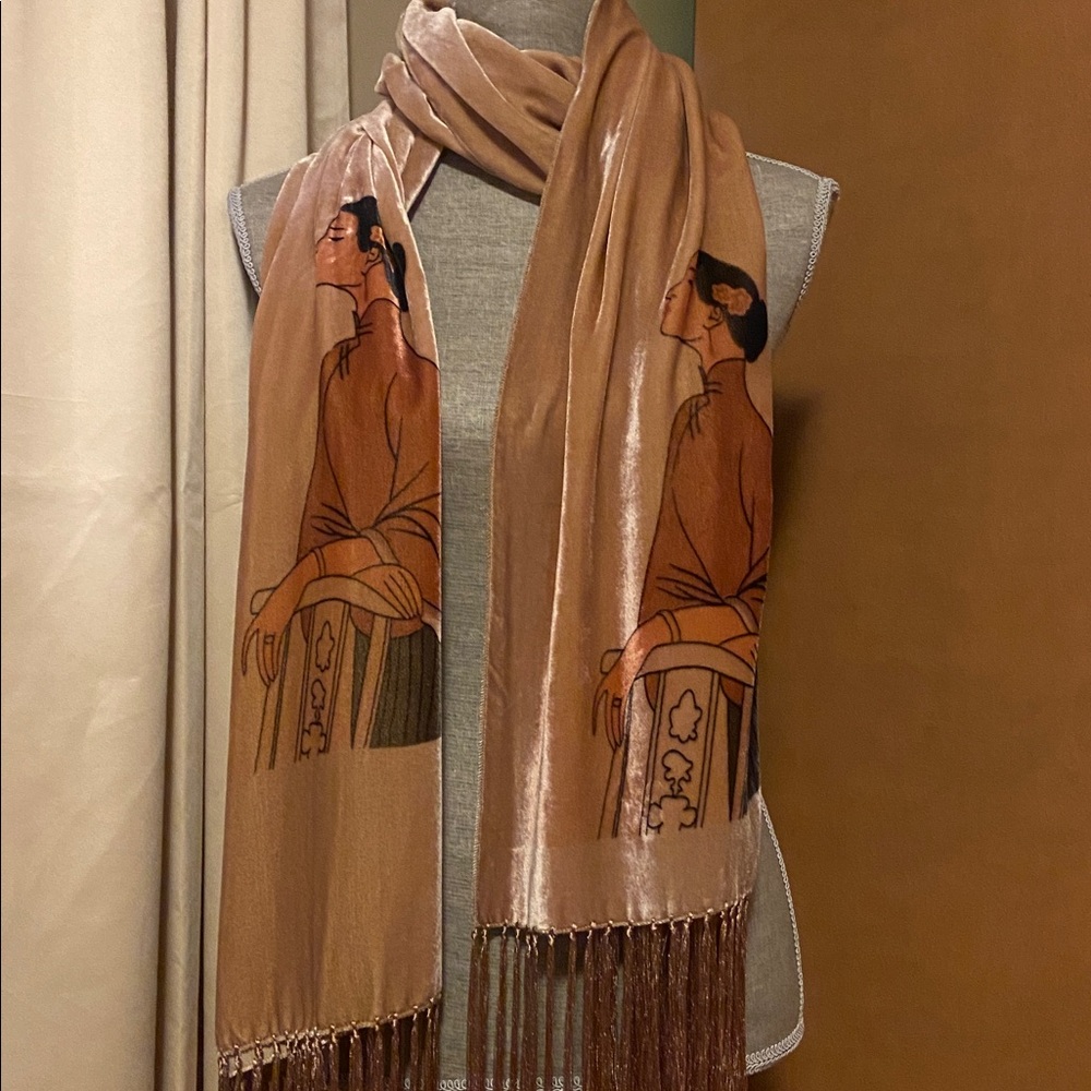 Beautiful scarf/wrap woman wearing kimono bamboo trees tan velvet 21 x 75